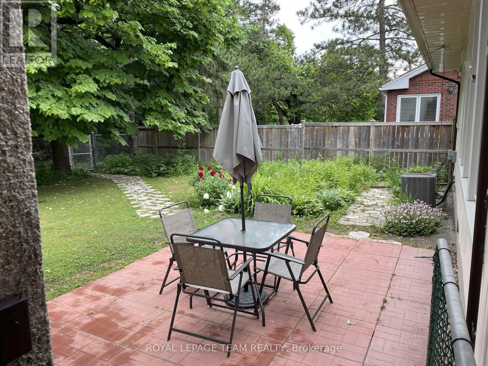 1210 Adirondack Drive, Ottawa, Ontario  K2C 2V3 - Photo 36 - X13854678