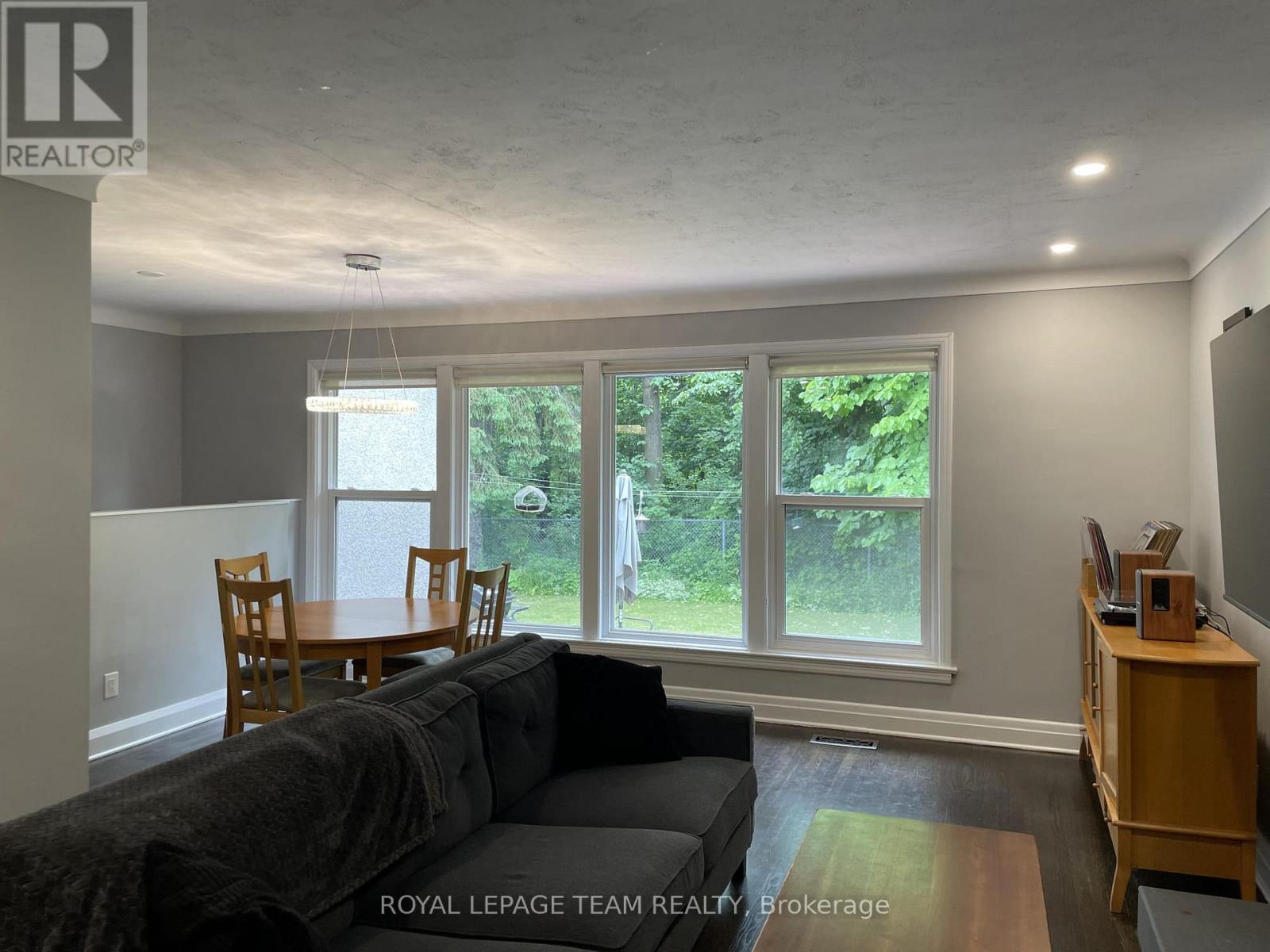 1210 Adirondack Drive, Ottawa, Ontario  K2C 2V3 - Photo 7 - X13854678
