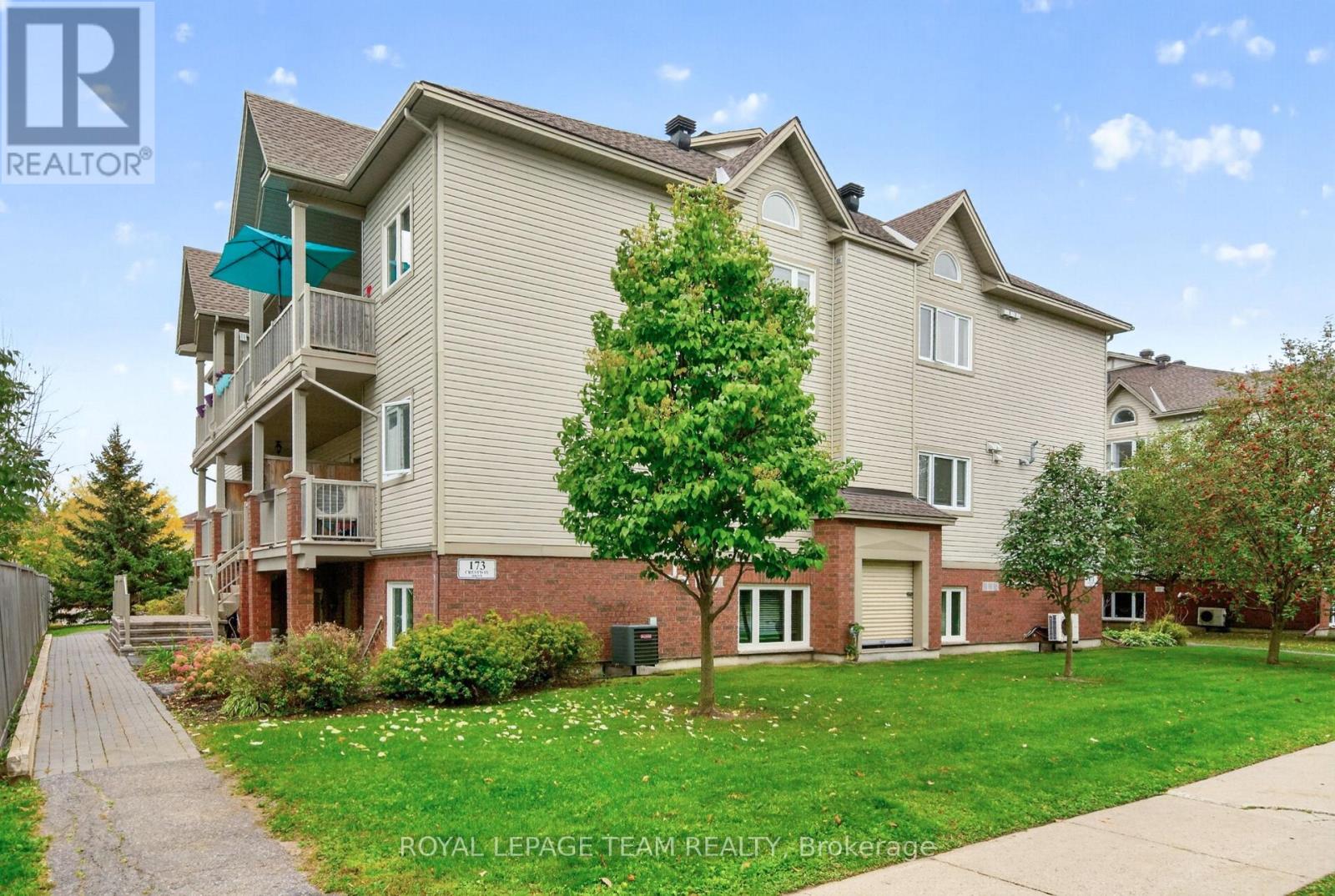 173-C Crestway Drive, Ottawa, Ontario  K2G 7C8 - Photo 1 - X13854918