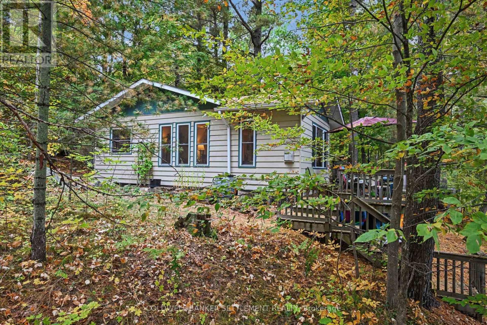 599 BLACK LAKE ROAD, Tay Valley, Ontario