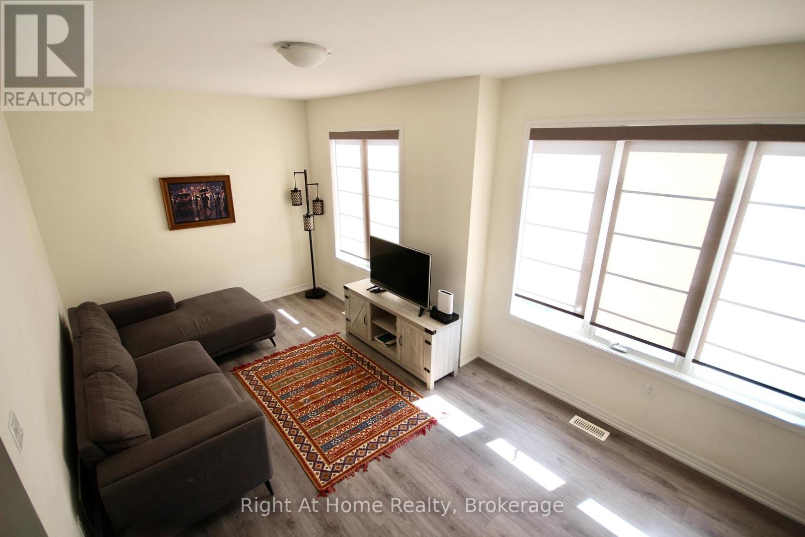119 Stork Street, Oakville, Ontario  L6H 7C8 - Photo 21 - W13854698