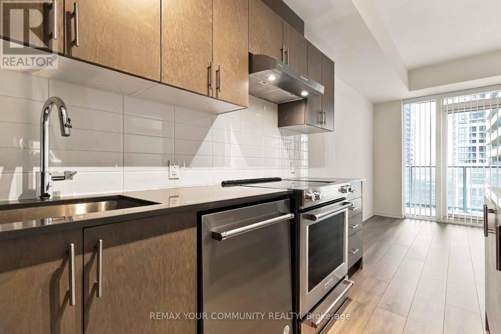1118 - 8960 Jane Street, Vaughan, Ontario  L4K 2M9 - Photo 13 - N13847900