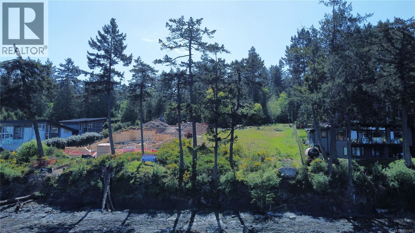 760 Lands End Rd