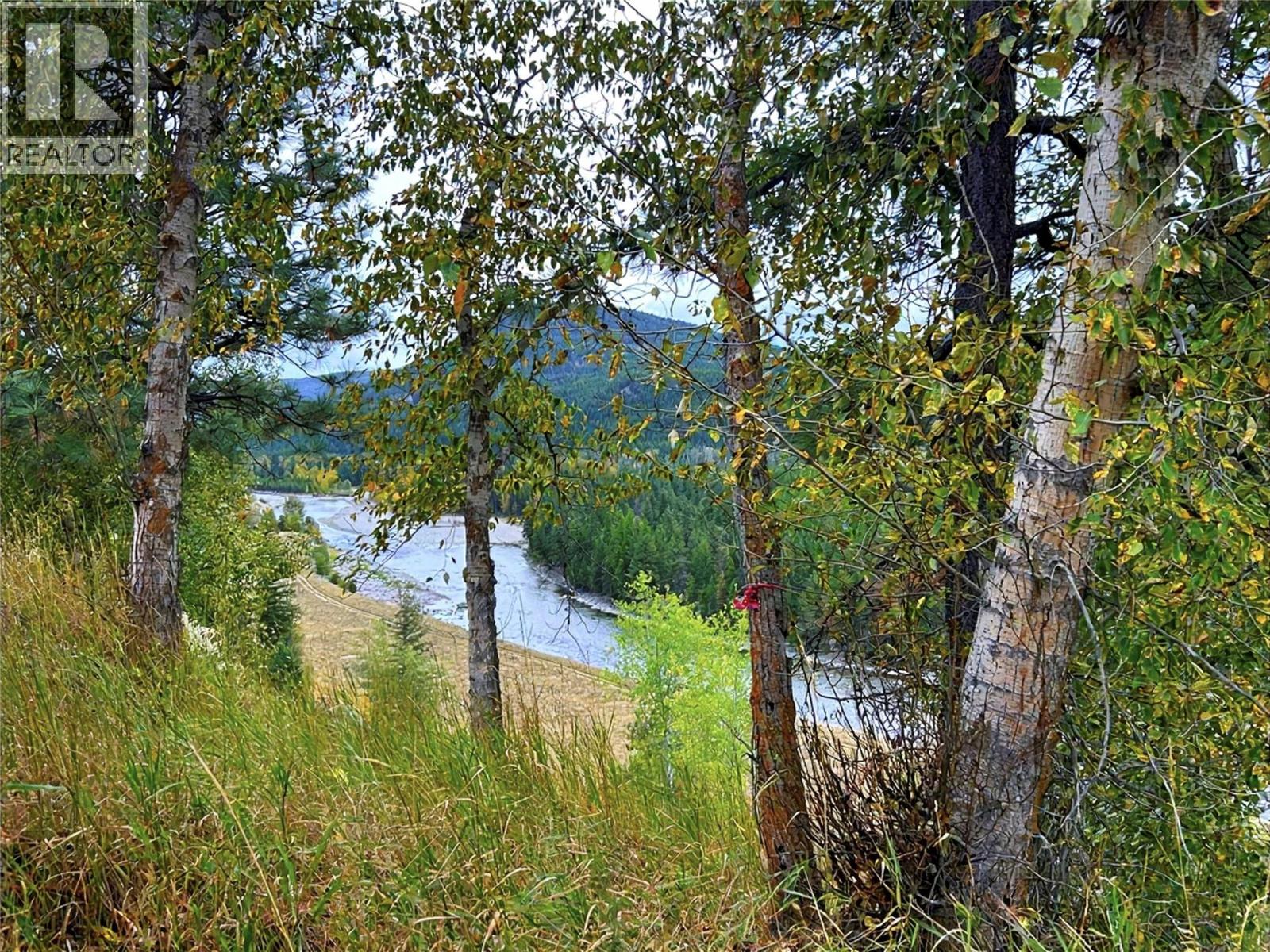 725 St Mary River Drive, Kimberley, British Columbia V1A 3J4 - Photo 5 - 10402507
