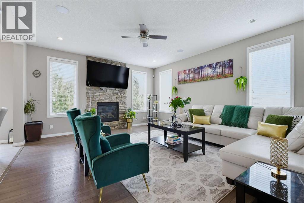 212 Lakepointe Drive