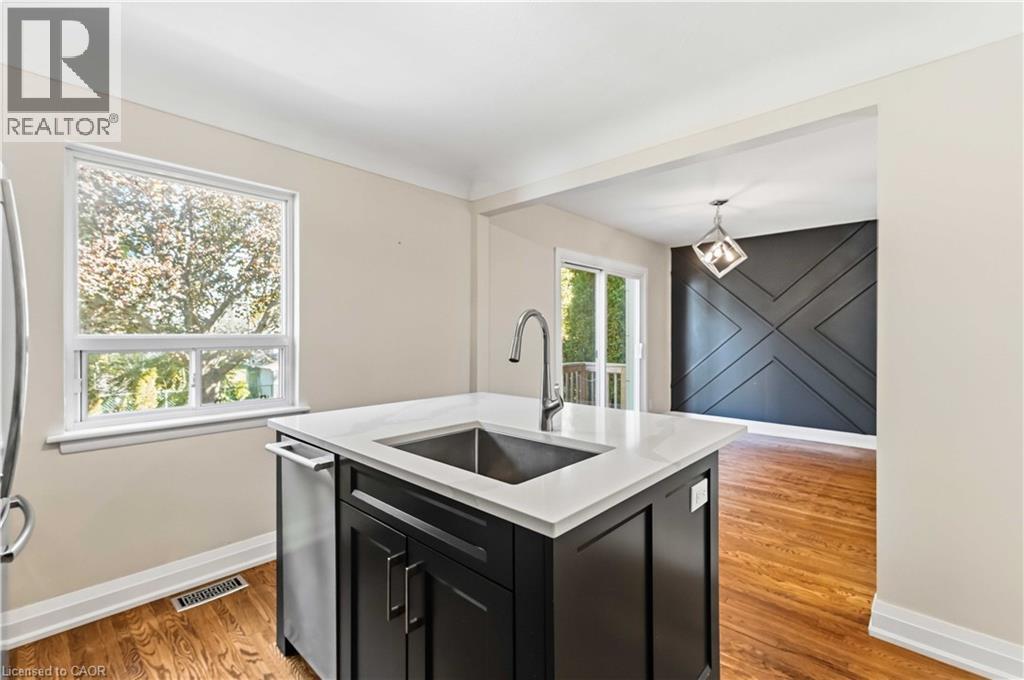 41 Sharon Avenue Unit# Main Floor, Hamilton, Ontario  L8T 1E2 - Photo 8 - 40867874
