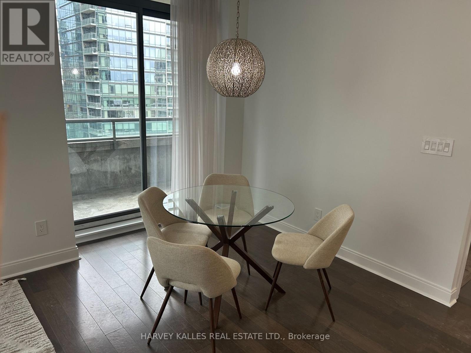 1305 - 18 Yorkville Avenue, Toronto, Ontario  M4W 3Y8 - Photo 10 - C13854796