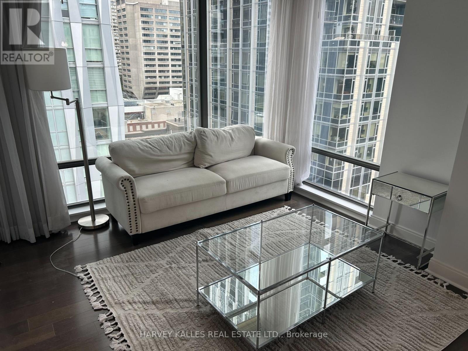 1305 - 18 Yorkville Avenue, Toronto, Ontario  M4W 3Y8 - Photo 13 - C13854796