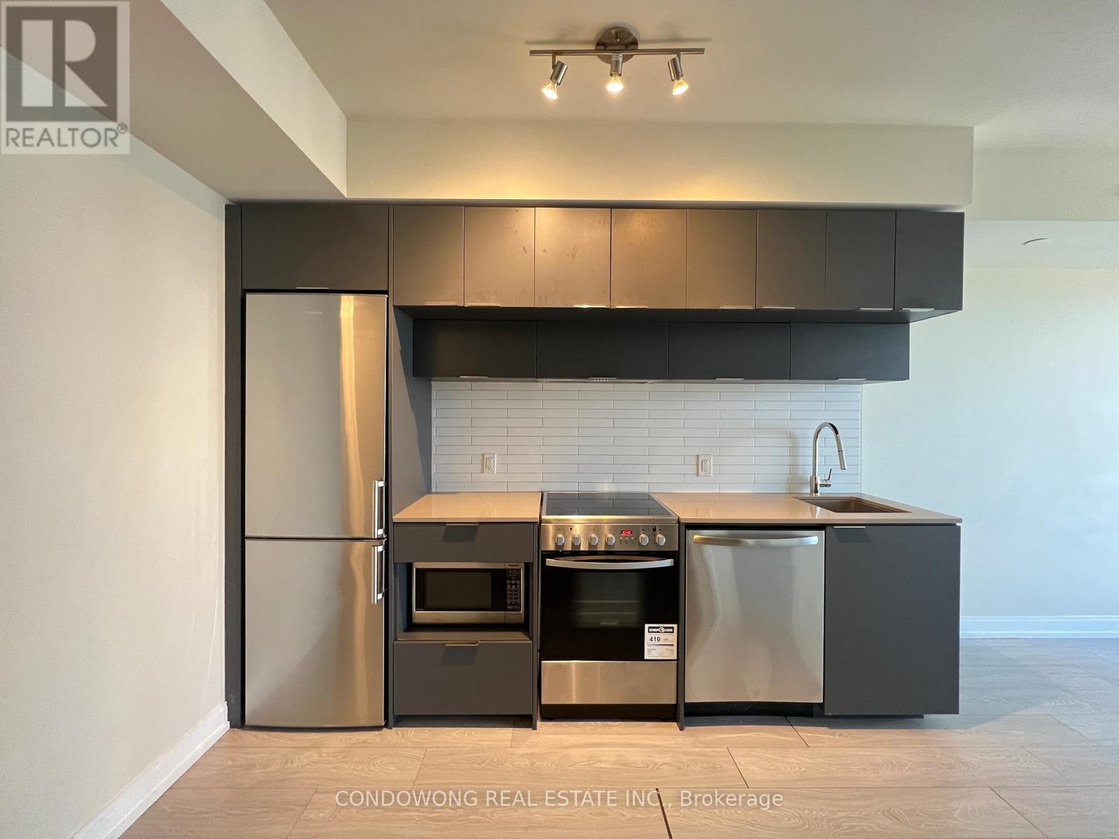 4101 - 181 Dundas Street E, Toronto, Ontario  M5A 0N5 - Photo 2 - C13854816