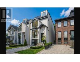 10 WHEELER AVENUE, Toronto, Ontario