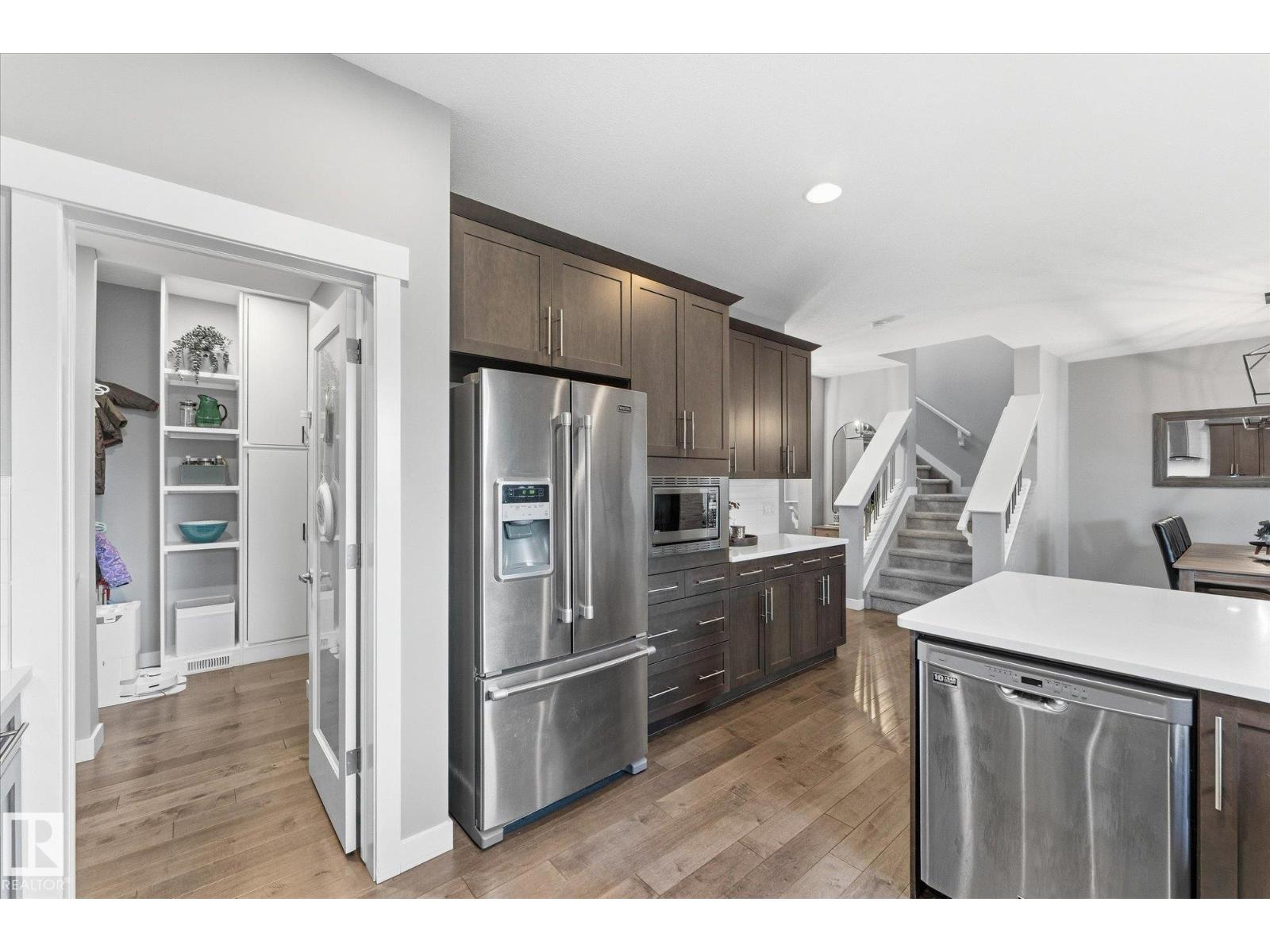 18 ALTADENA PT