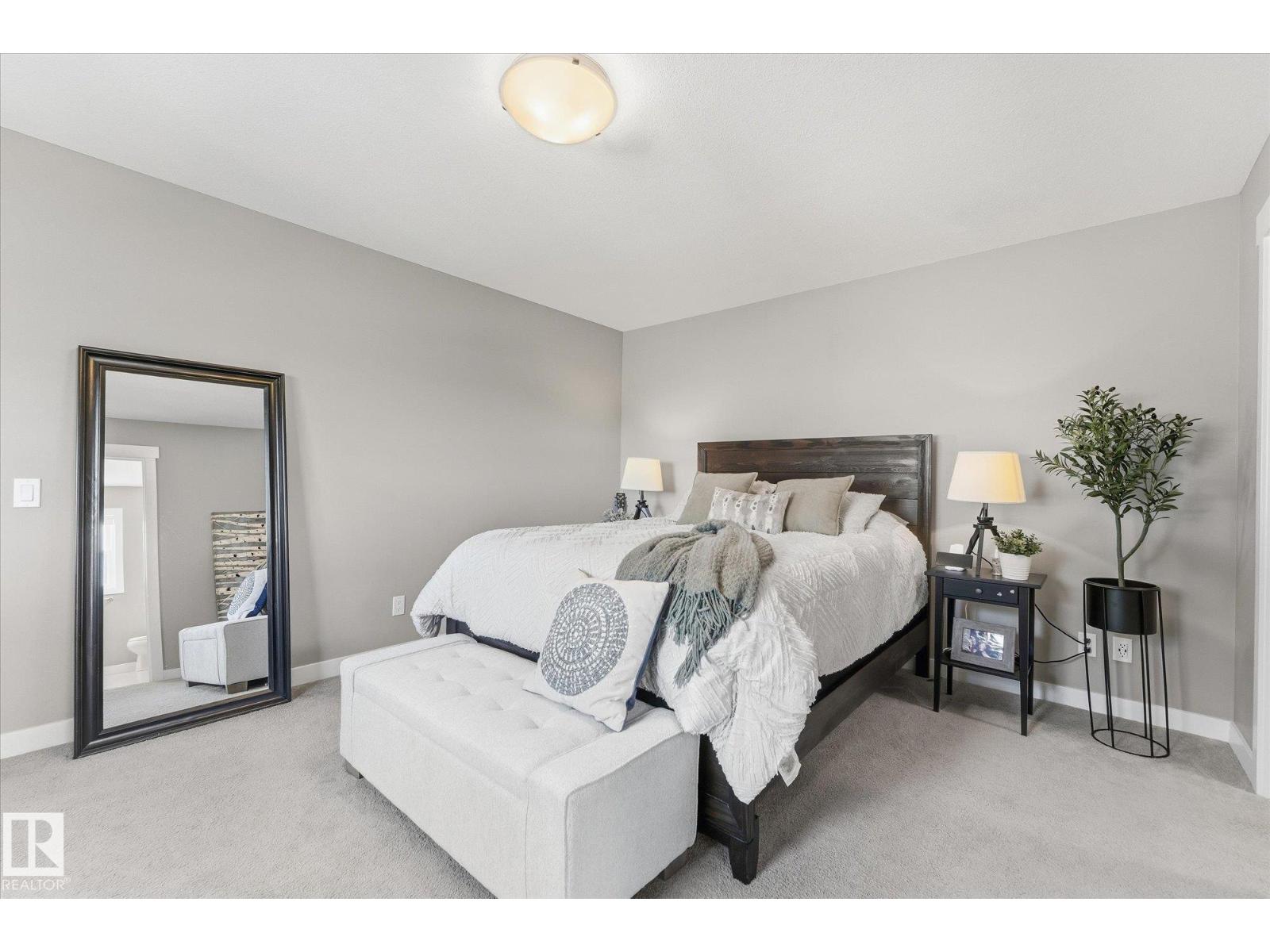 18 ALTADENA PT