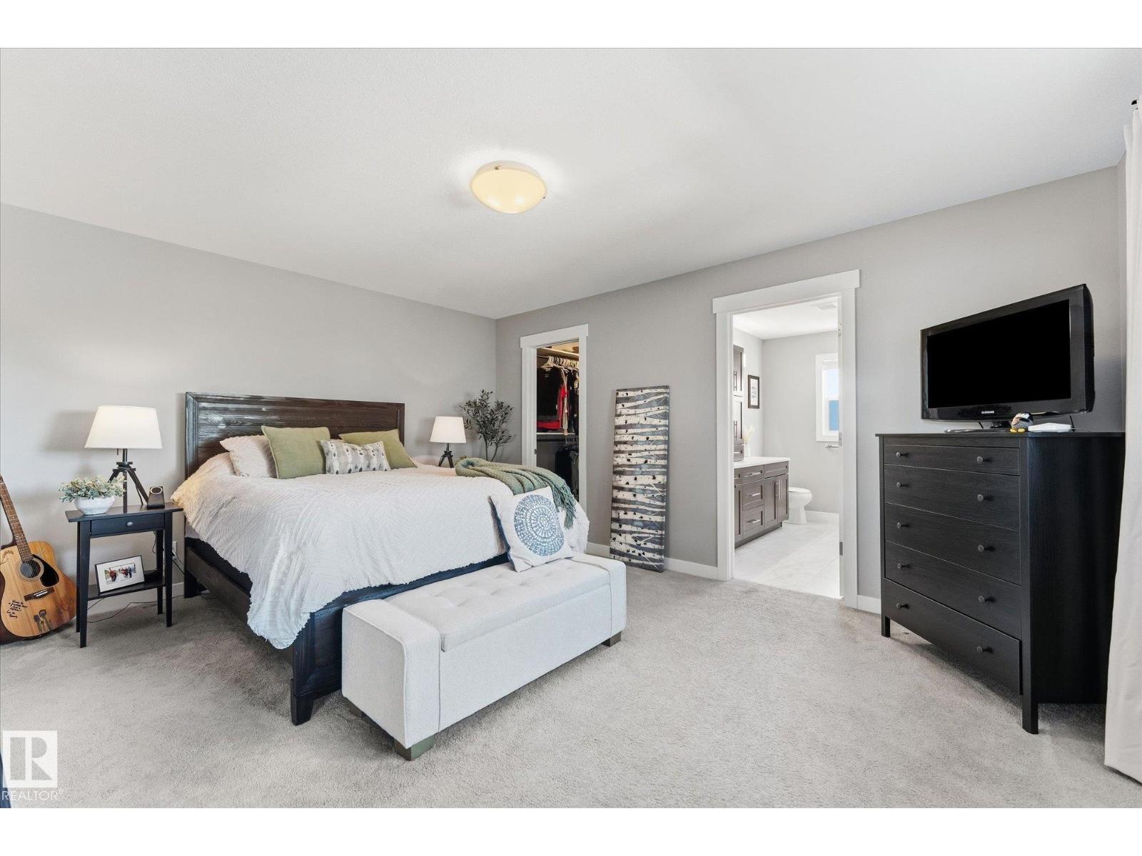 18 ALTADENA PT