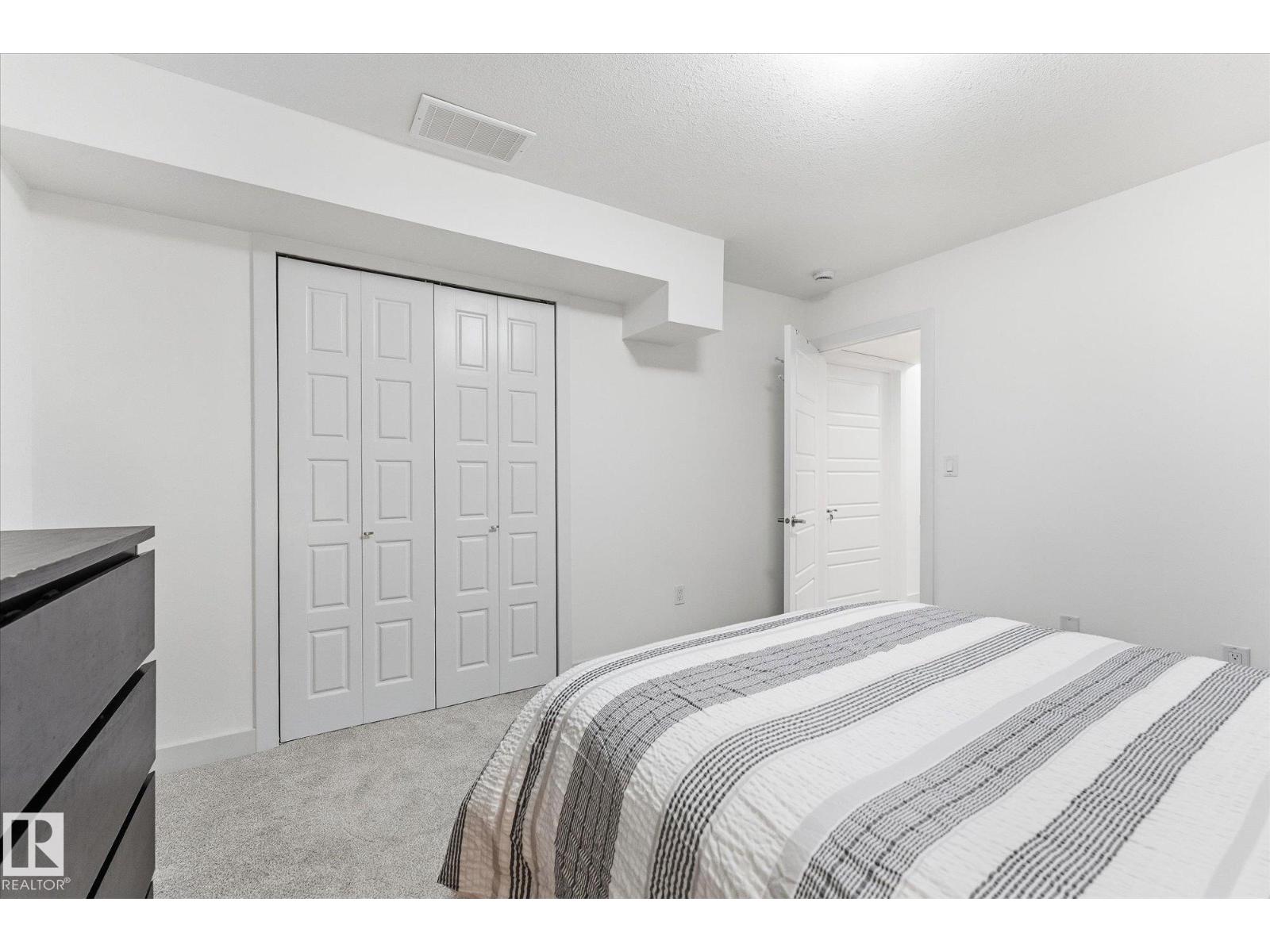 18 ALTADENA PT