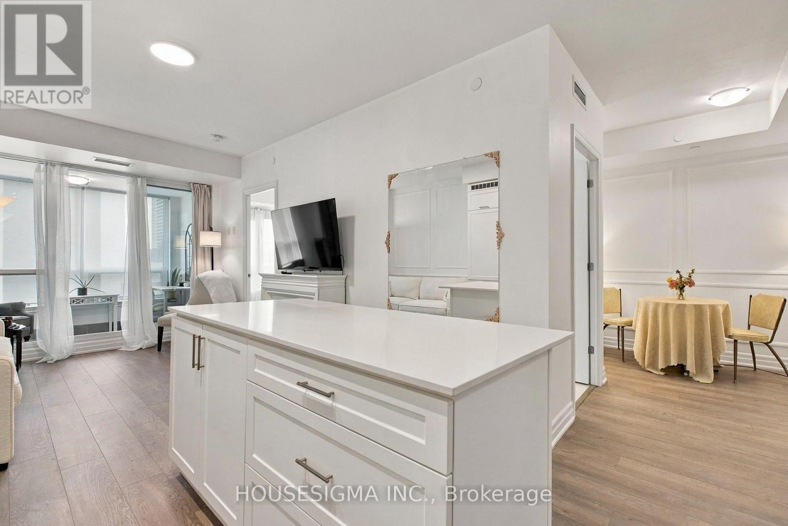 705 - 9085 Jane Street, Vaughan (Concord), Ontario  L4K 0L8 - Photo 5 - N13854694
