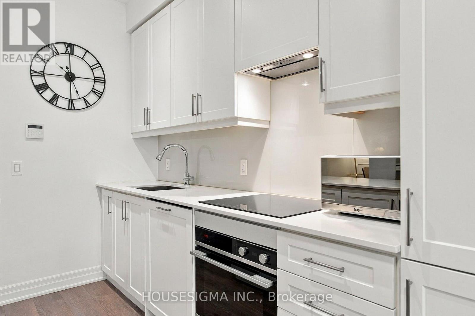 705 - 9085 Jane Street, Vaughan (Concord), Ontario  L4K 0L8 - Photo 7 - N13854694