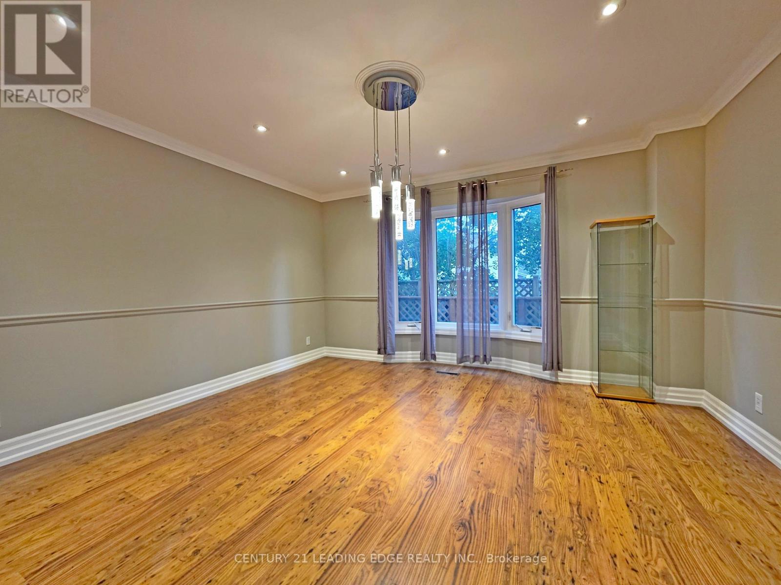 14 Hadera Place, Georgina, Ontario  L4P 3N6 - Photo 20 - N13854972