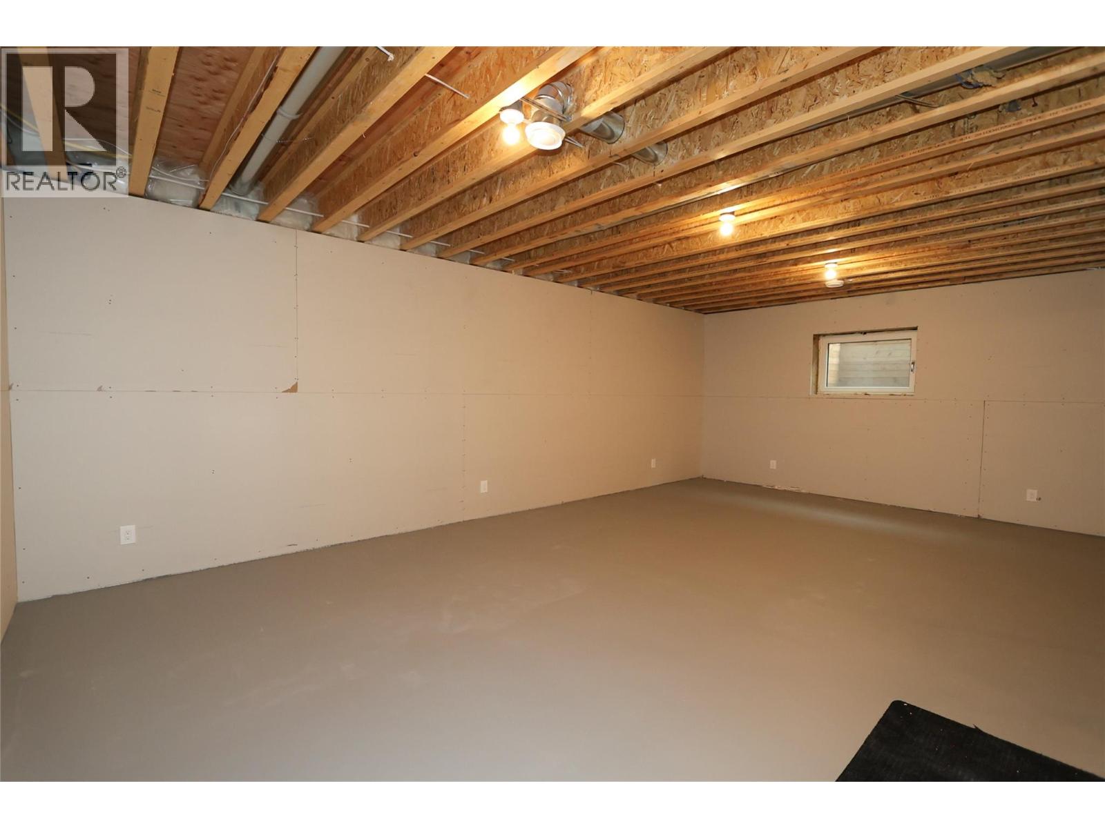 726 St Mary River Drive, Kimberley, British Columbia  V1A 3J3 - Photo 32 - 10402200