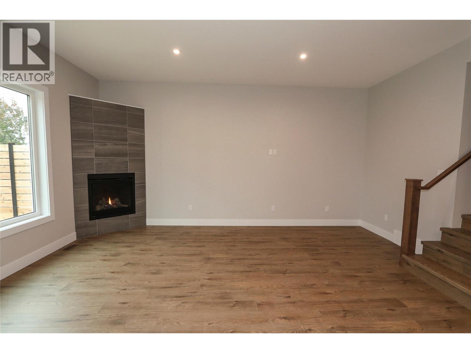 724 St Mary River Drive, Kimberley, British Columbia V1A 3J3 - Photo 10 - 10402288