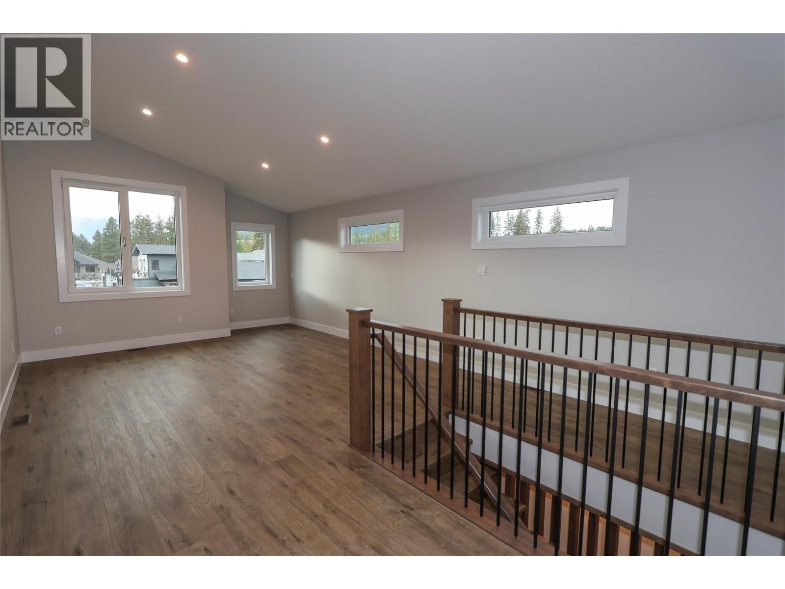 724 St Mary River Drive, Kimberley, British Columbia V1A 3J3 - Photo 25 - 10402288