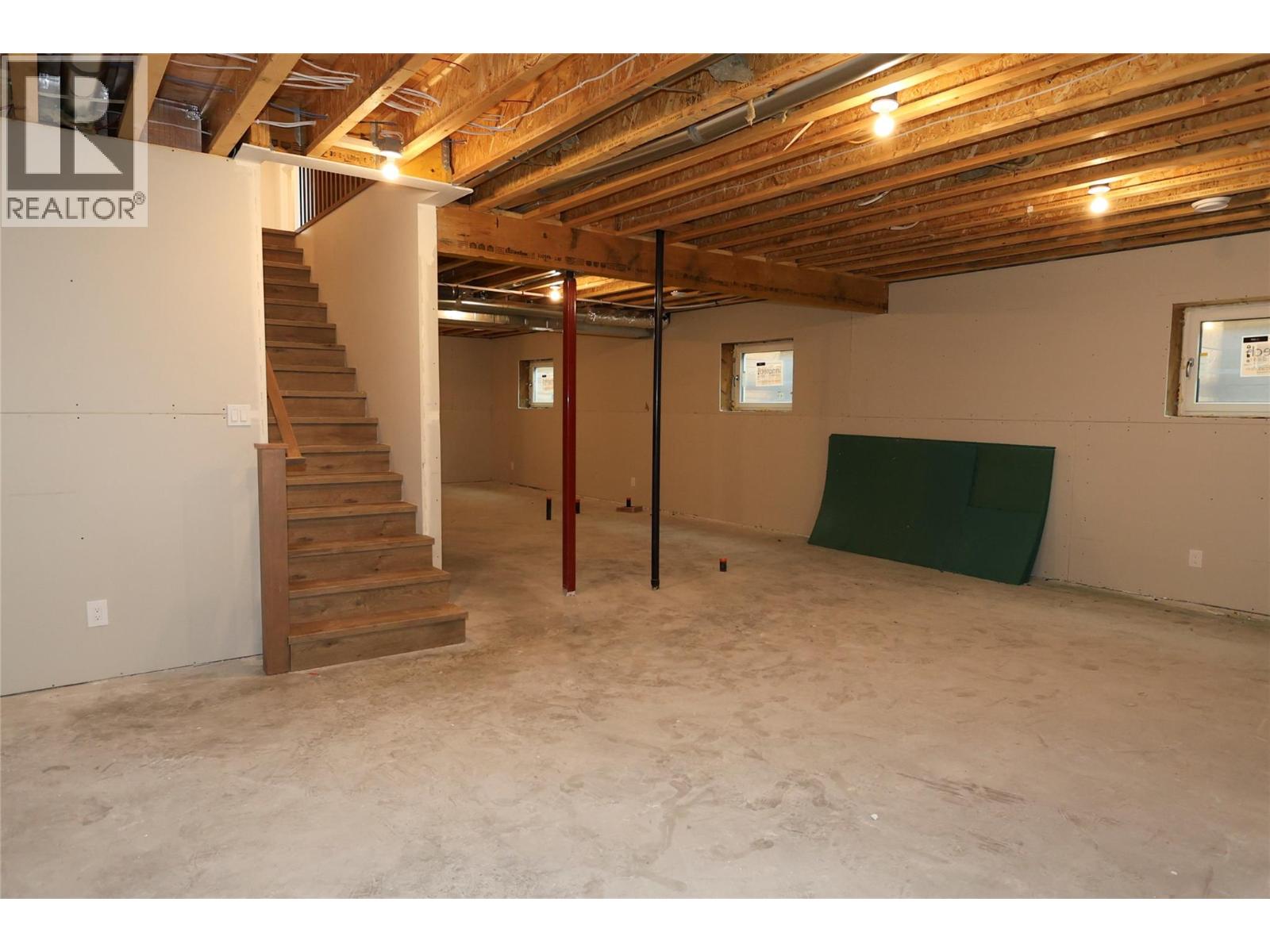 724 St Mary River Drive, Kimberley, British Columbia V1A 3J3 - Photo 29 - 10402288