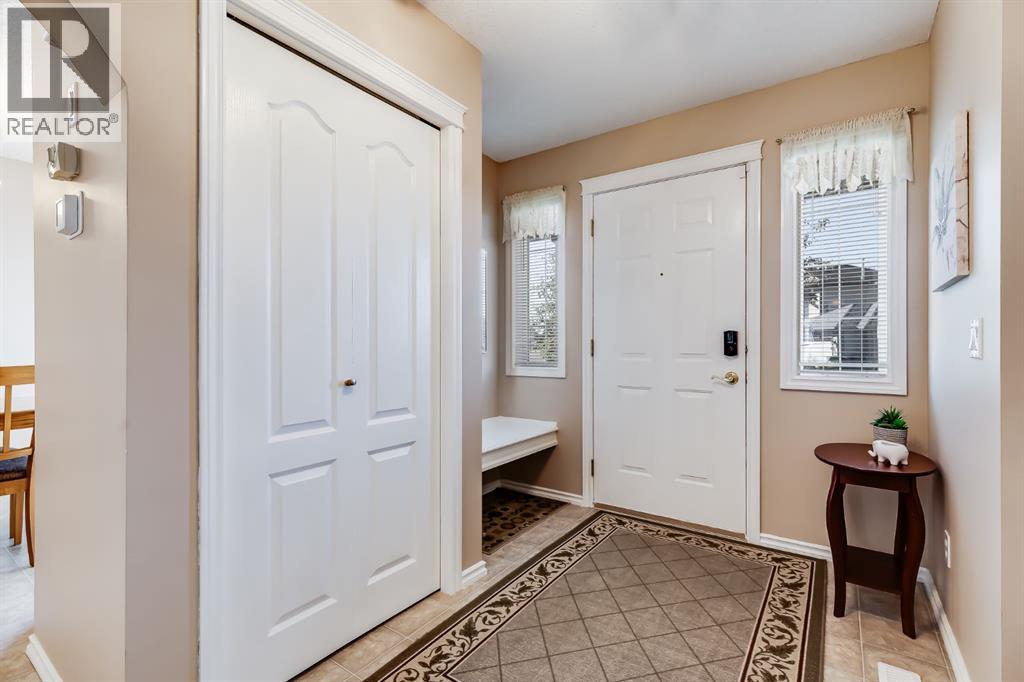 135 Springs Crescent, Airdrie, Alberta  T4A 1G8 - Photo 7 - A2349305