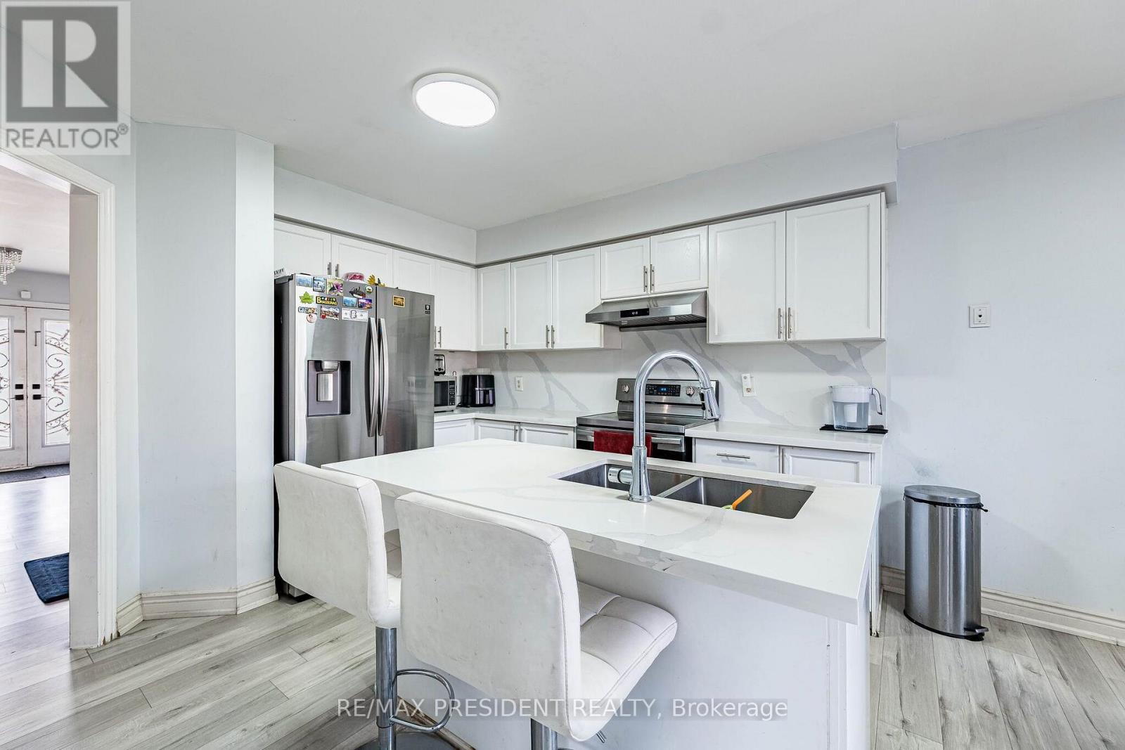 69 Sunny Meadow Boulevard, Brampton, Ontario  L6R 1Y7 - Photo 16 - W13854704