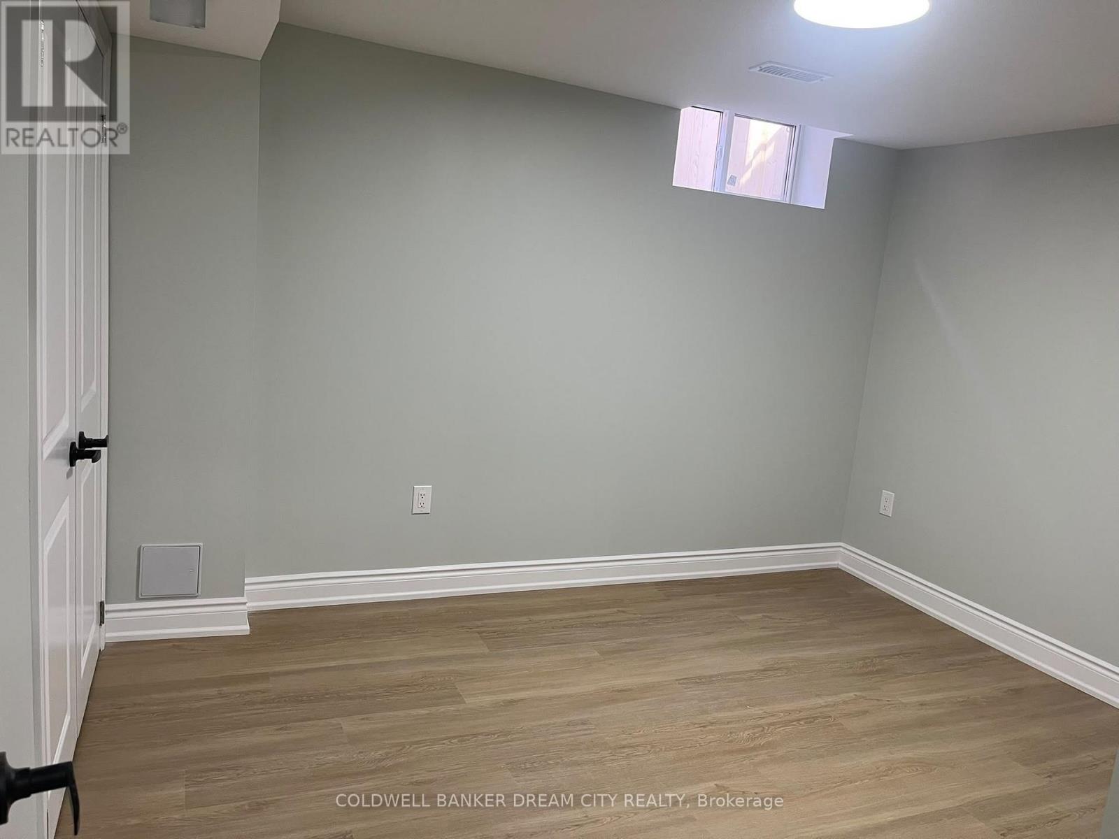 21 Hartford Trail, Brampton, Ontario  L6W 4K2 - Photo 9 - W13854814