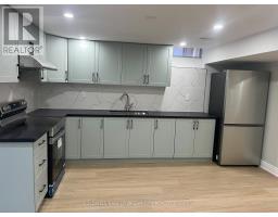 21 HARTFORD TRAIL, Brampton, Ontario