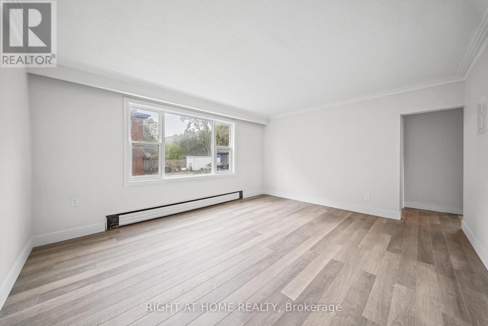 3 - 32 Vanevery Street, Toronto, Ontario  M8V 1Y6 - Photo 6 - W13854818