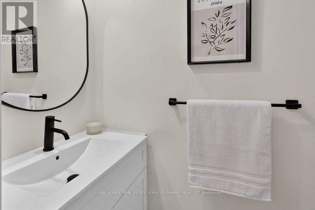 50 - 93 The Queensway, Toronto, Ontario  M6S 5A7 - Photo 12 - W13854824