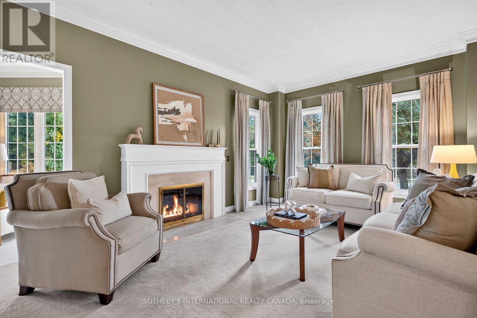 4211 Millcroft Park Drive, Burlington, Ontario  L7M 3Y9 - Photo 3 - W13854964