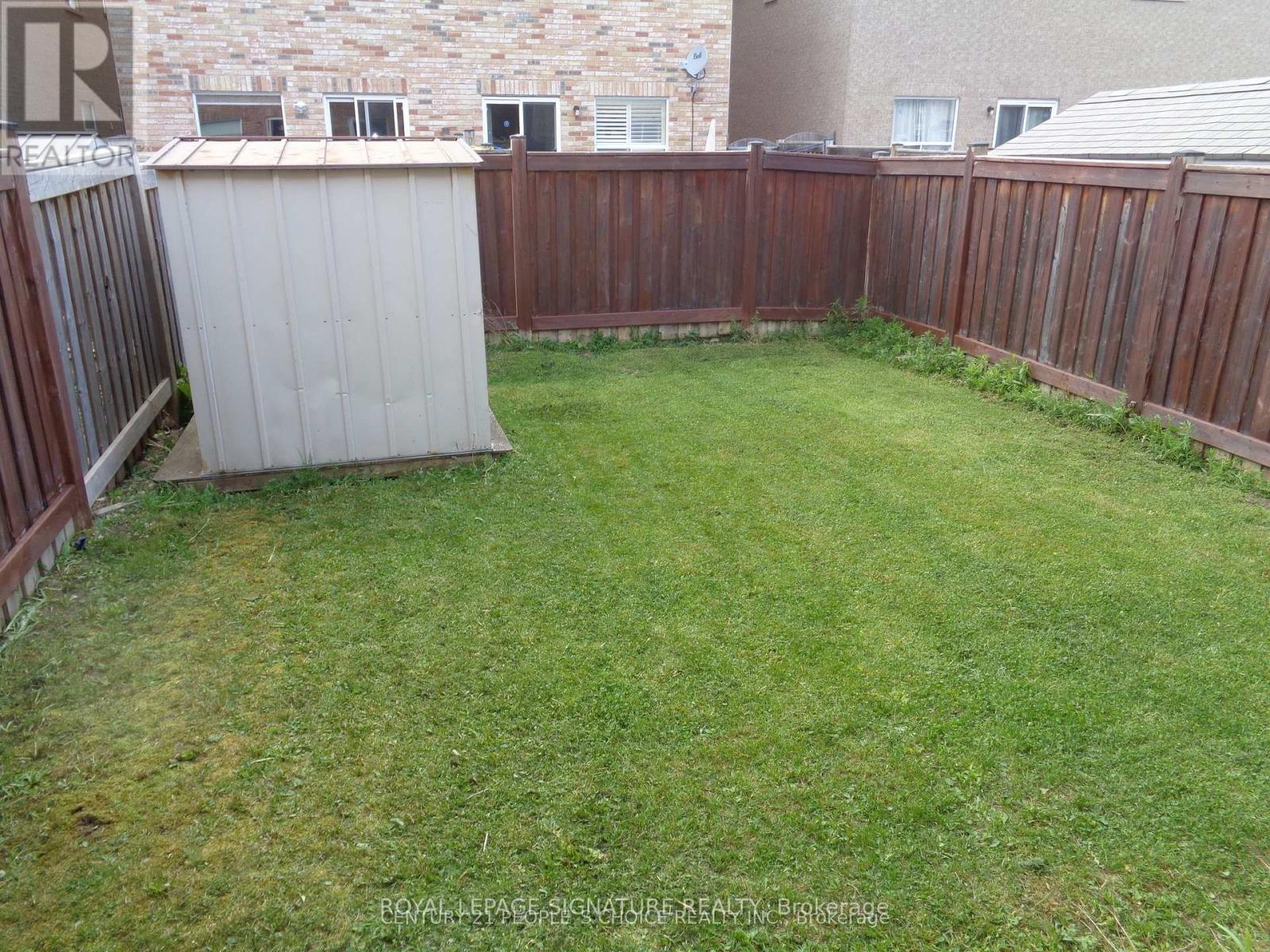 249 Comiskey Crescent, Mississauga, Ontario  L5W 0C4 - Photo 18 - W13854974