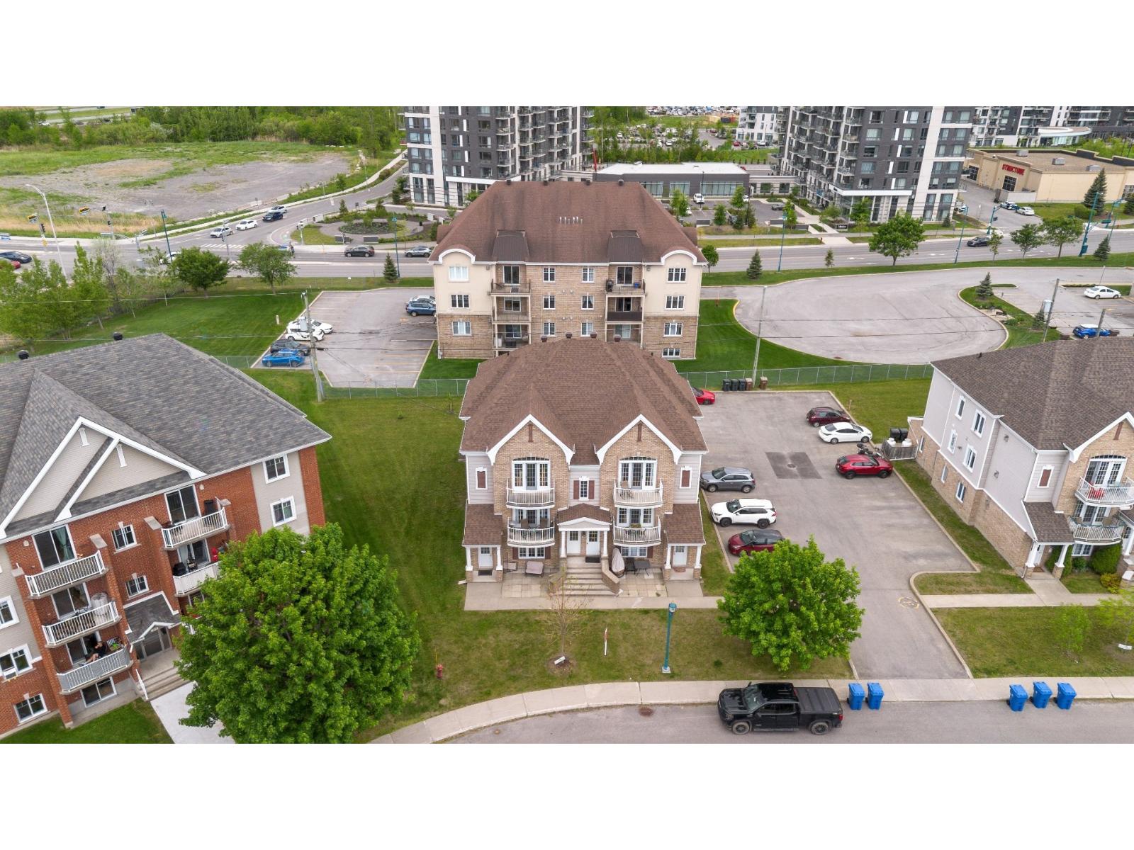340 Rue Dalpé|#4 Mascouche Quebec Canada J7K0B2 1