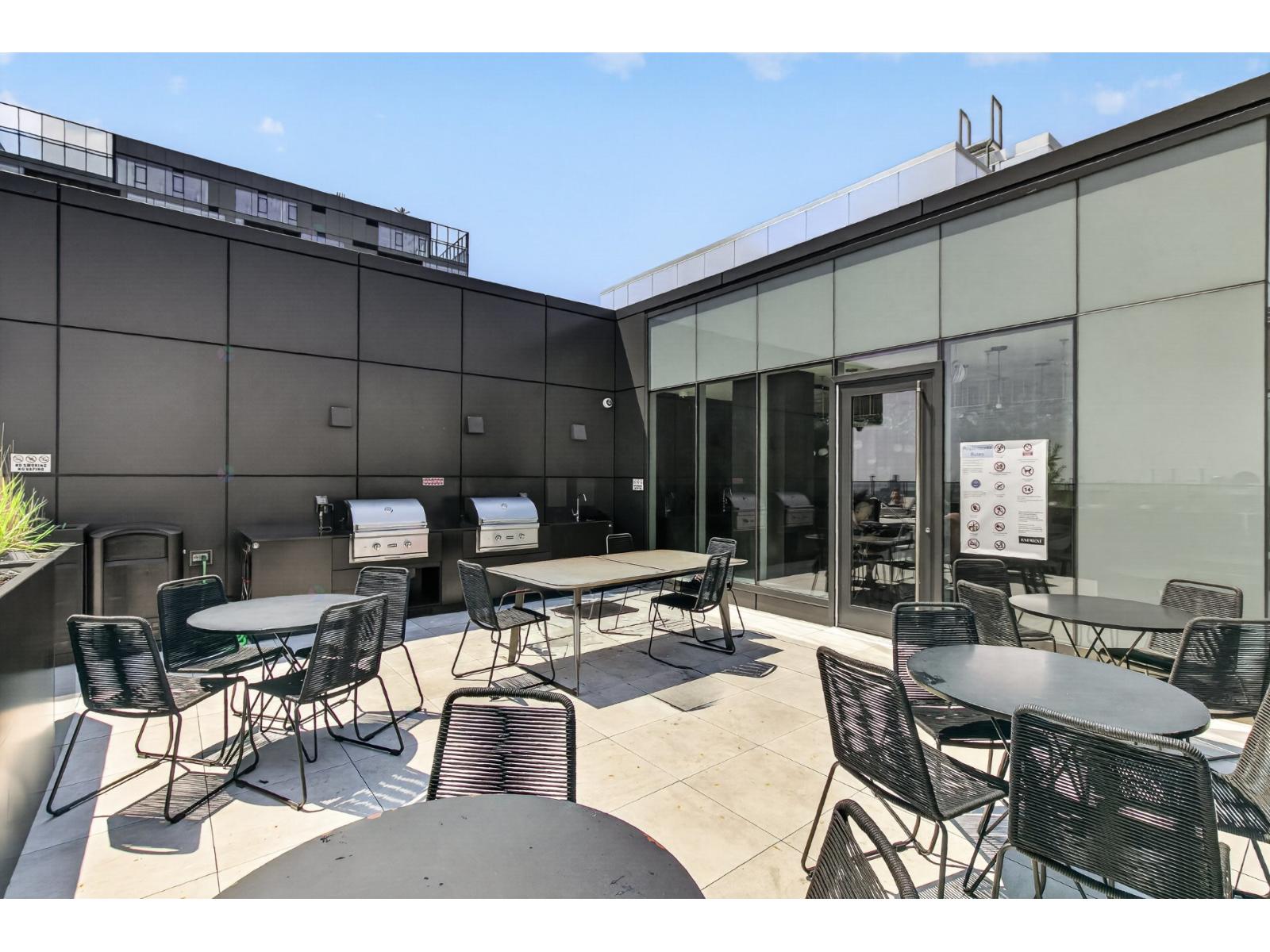 2300 Rue Tupper|#2214 Montréal (Ville-Marie) Quebec Canada H3H0B9 5