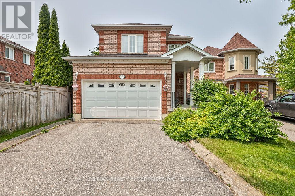 3 JACK KENNY COURT Caledon (Bolton West) Ontario Canada L7E2M5