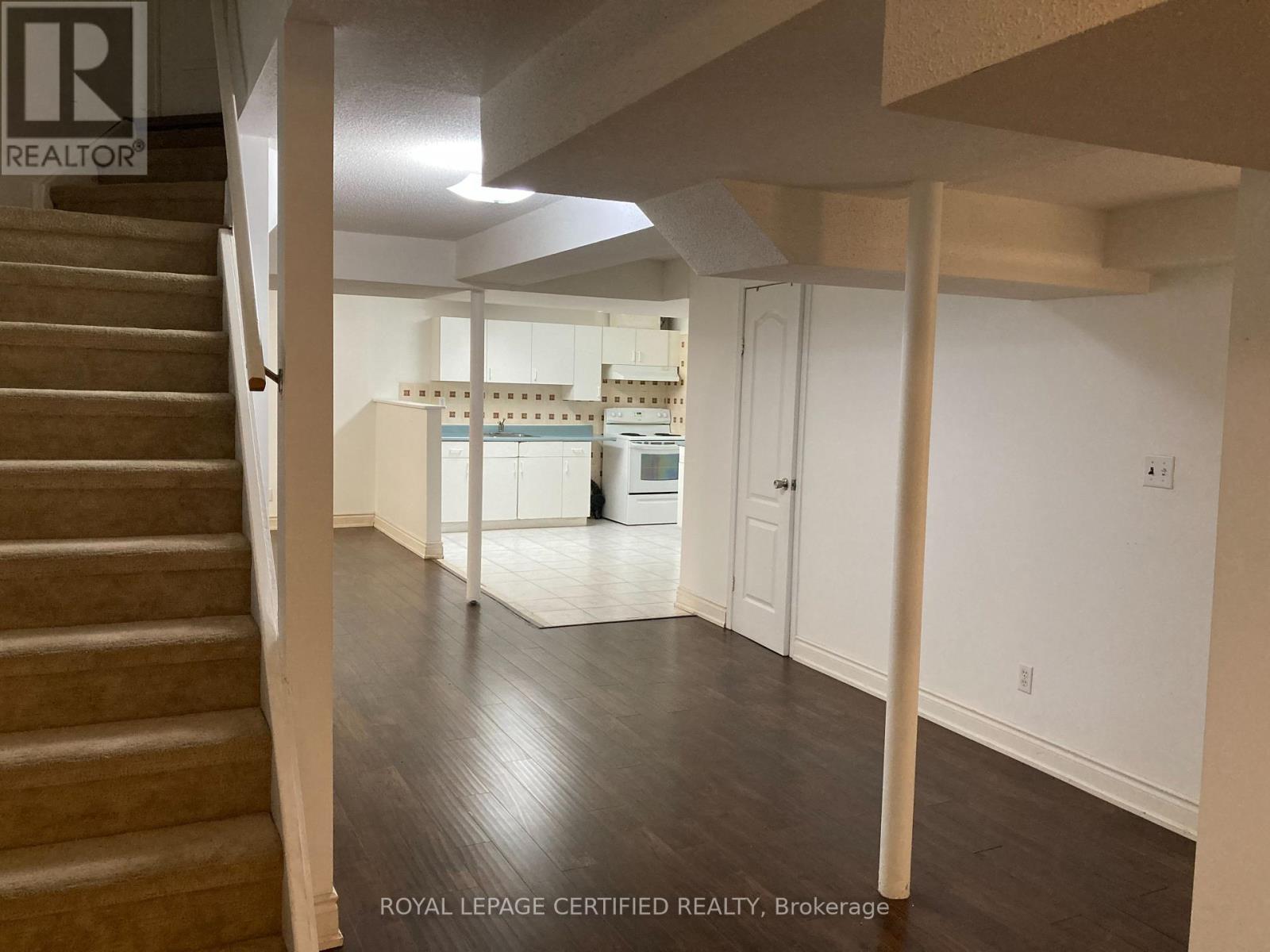 Bsmt - 5480 Whitehorn Avenue, Mississauga, Ontario  L5V 1V5 - Photo 6 - W13849884