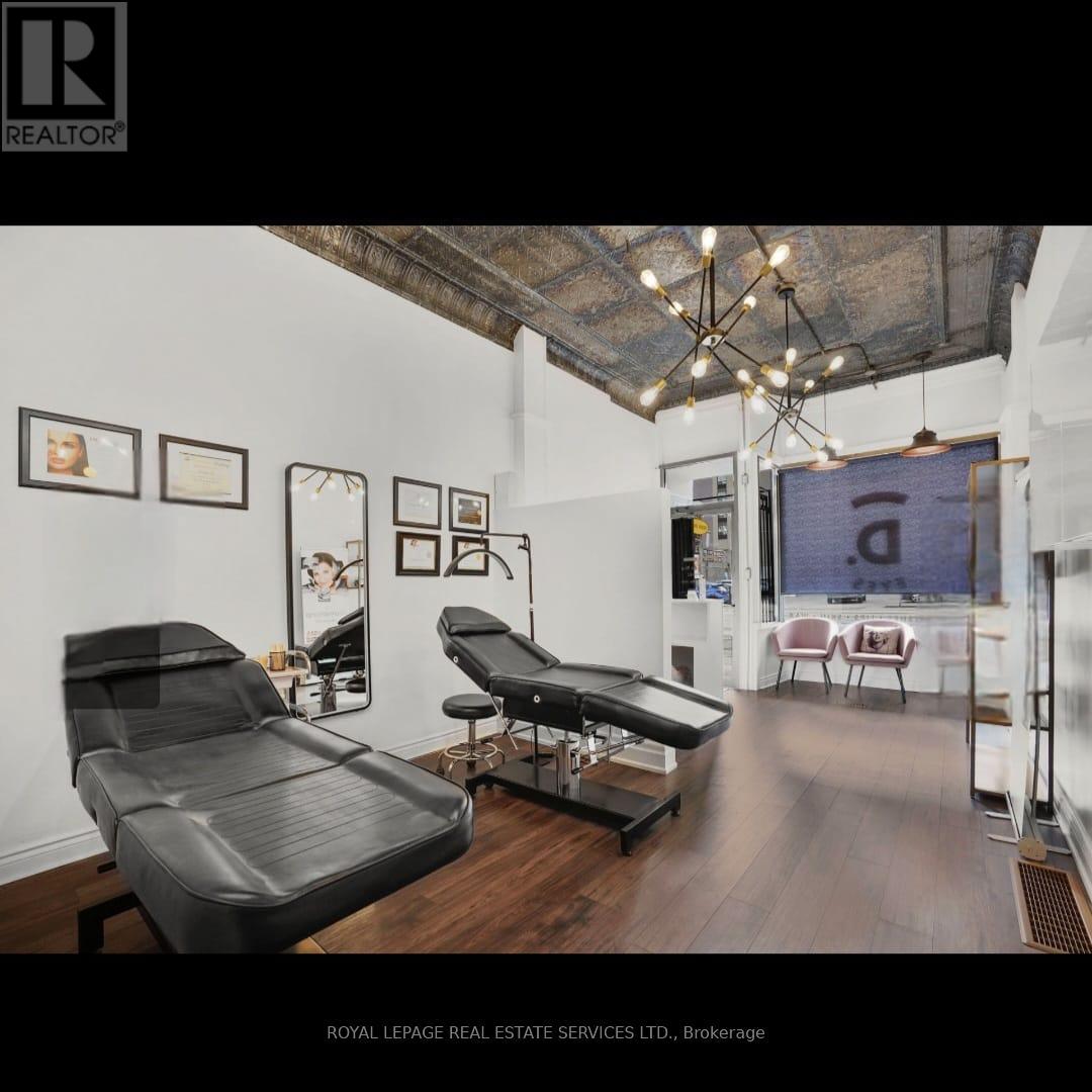 232 King Street W, Hamilton, Ontario  L8P 1A9 - Photo 3 - X13854734