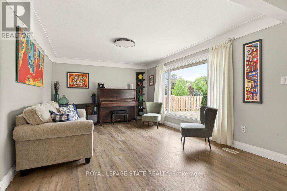 183 Sunnyridge Road, Hamilton, Ontario  L0R 1R0 - Photo 2 - X13854736