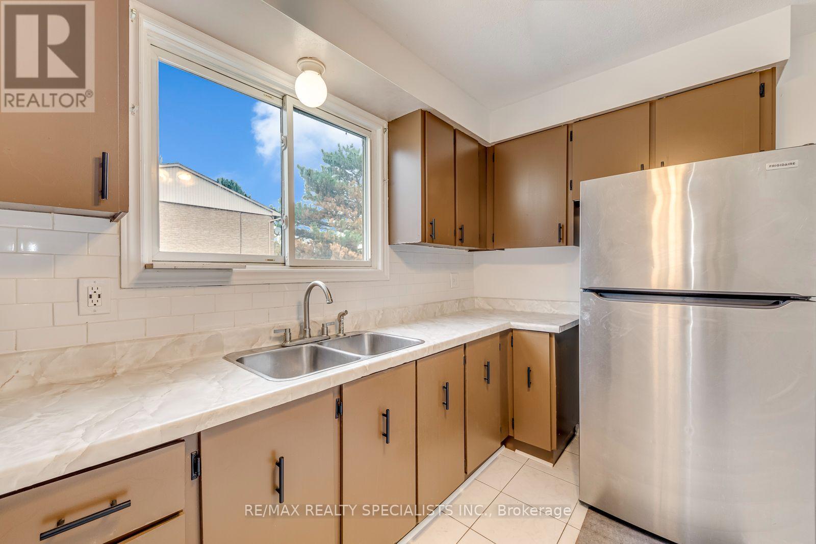 7 - 325 Mary Street, Hamilton, Ontario  L8L 8A2 - Photo 12 - X13854806