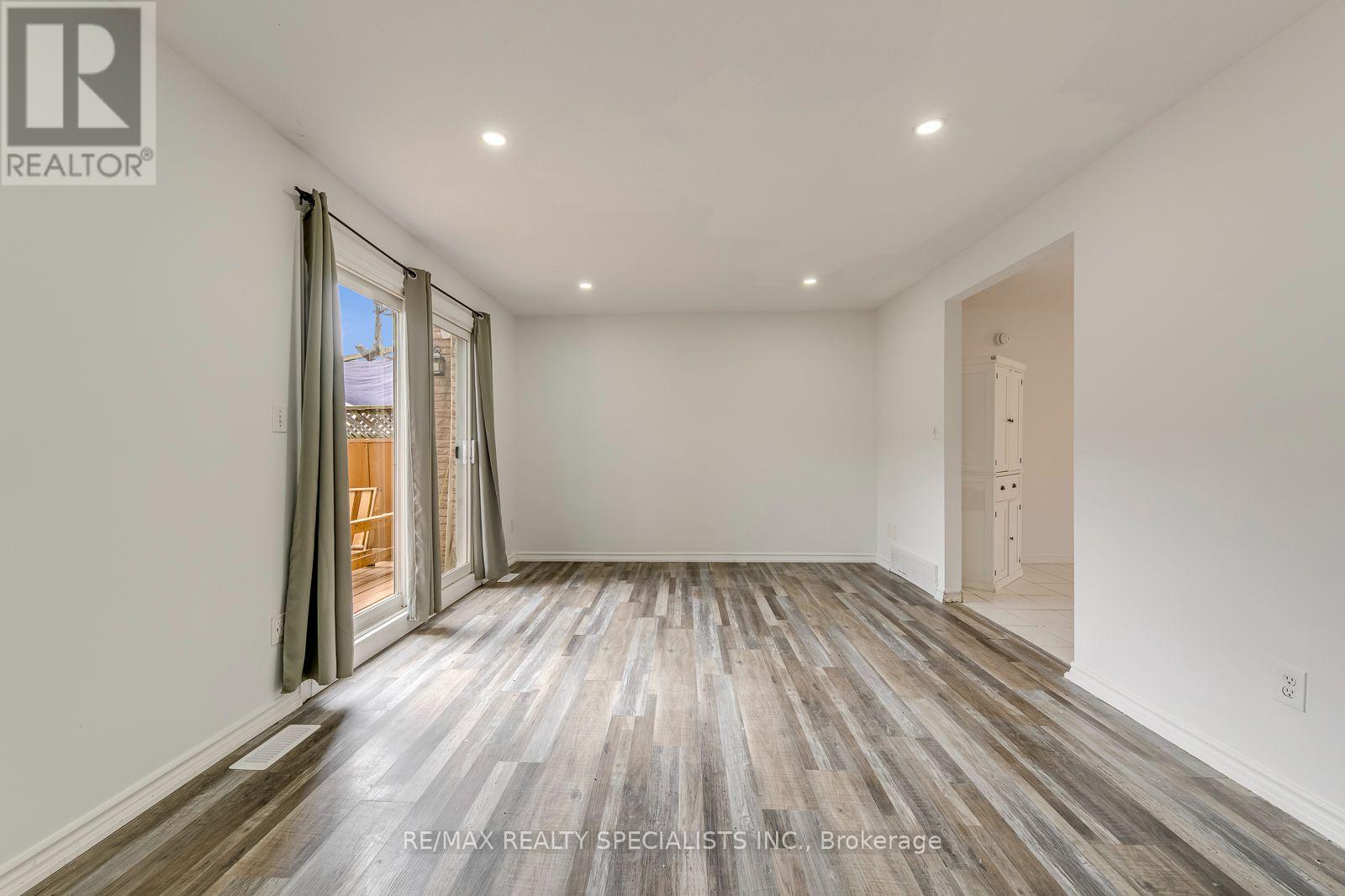 7 - 325 Mary Street, Hamilton, Ontario  L8L 8A2 - Photo 18 - X13854806