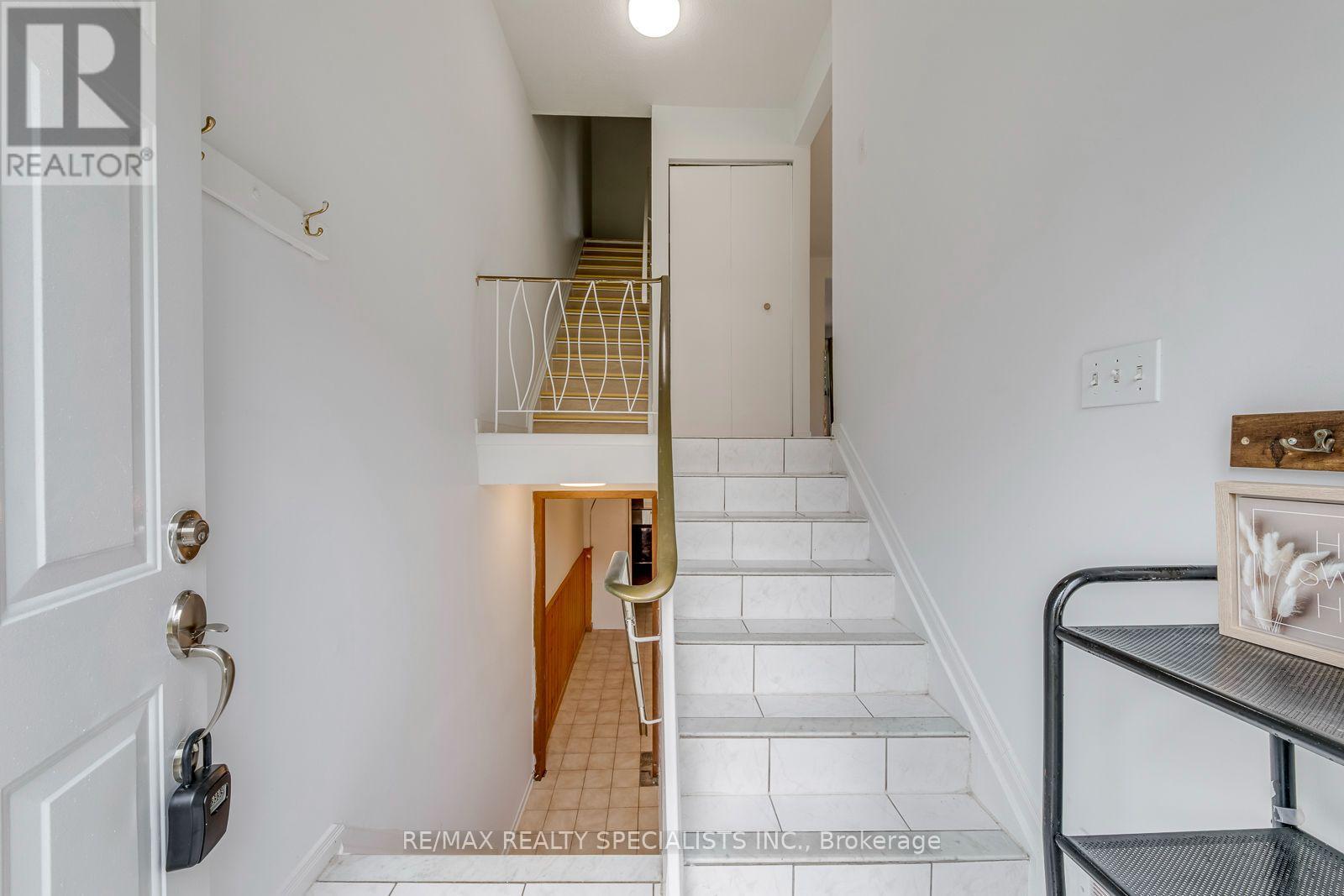 7 - 325 Mary Street, Hamilton, Ontario  L8L 8A2 - Photo 4 - X13854806