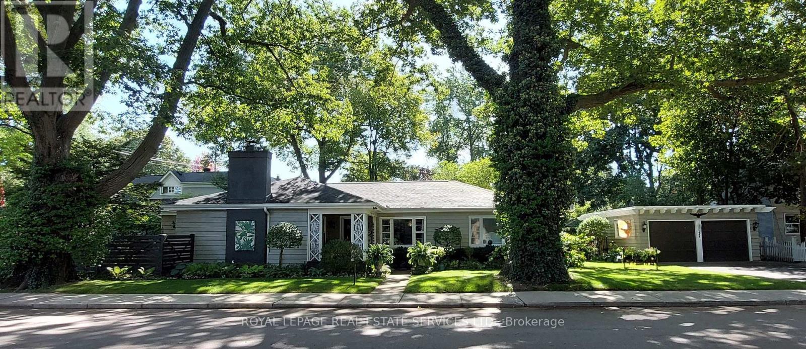 344 MAPLE AVENUE, Oakville, Ontario