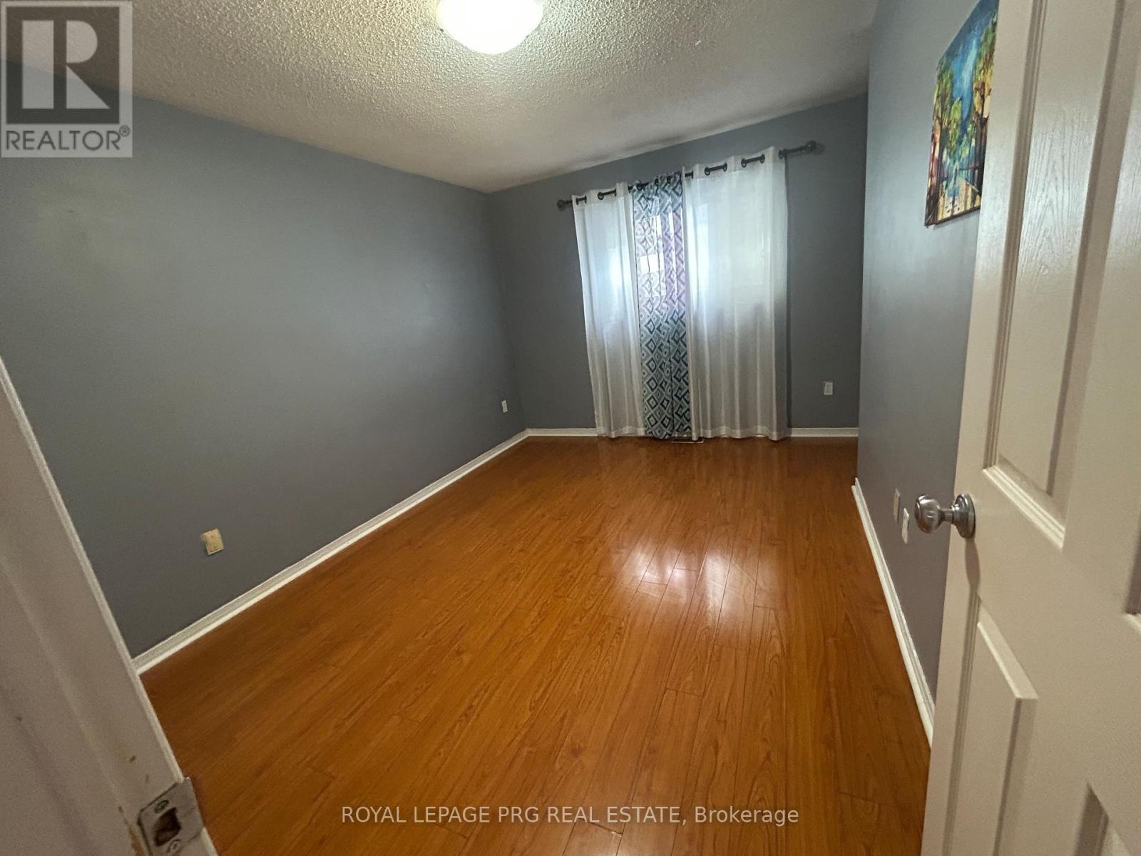 126 Rainforest Drive N, Brampton, Ontario  L6R 1A5 - Photo 10 - W13823178