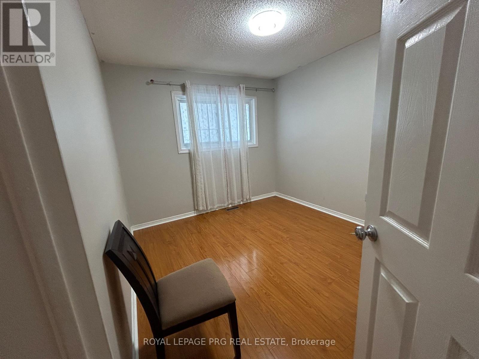 126 Rainforest Drive N, Brampton, Ontario  L6R 1A5 - Photo 6 - W13823178