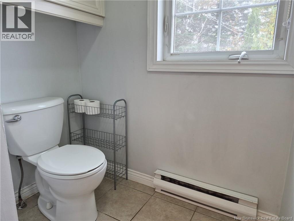 1024 Rue Misho, Beresford, New Brunswick  E8K 1J4 - Photo 15 - NB148178