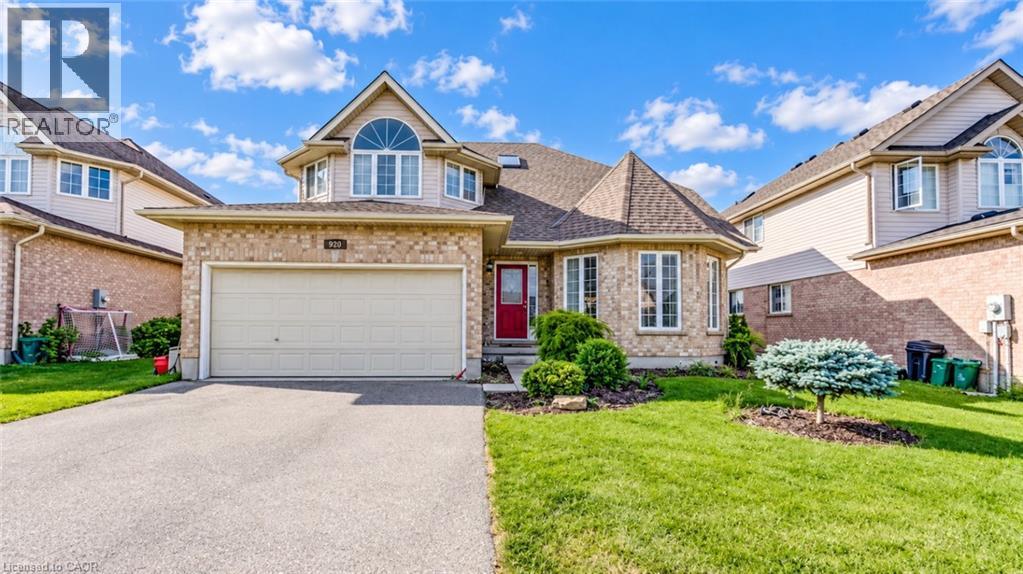 920 MARL MEADOW Court, Kitchener, Ontario