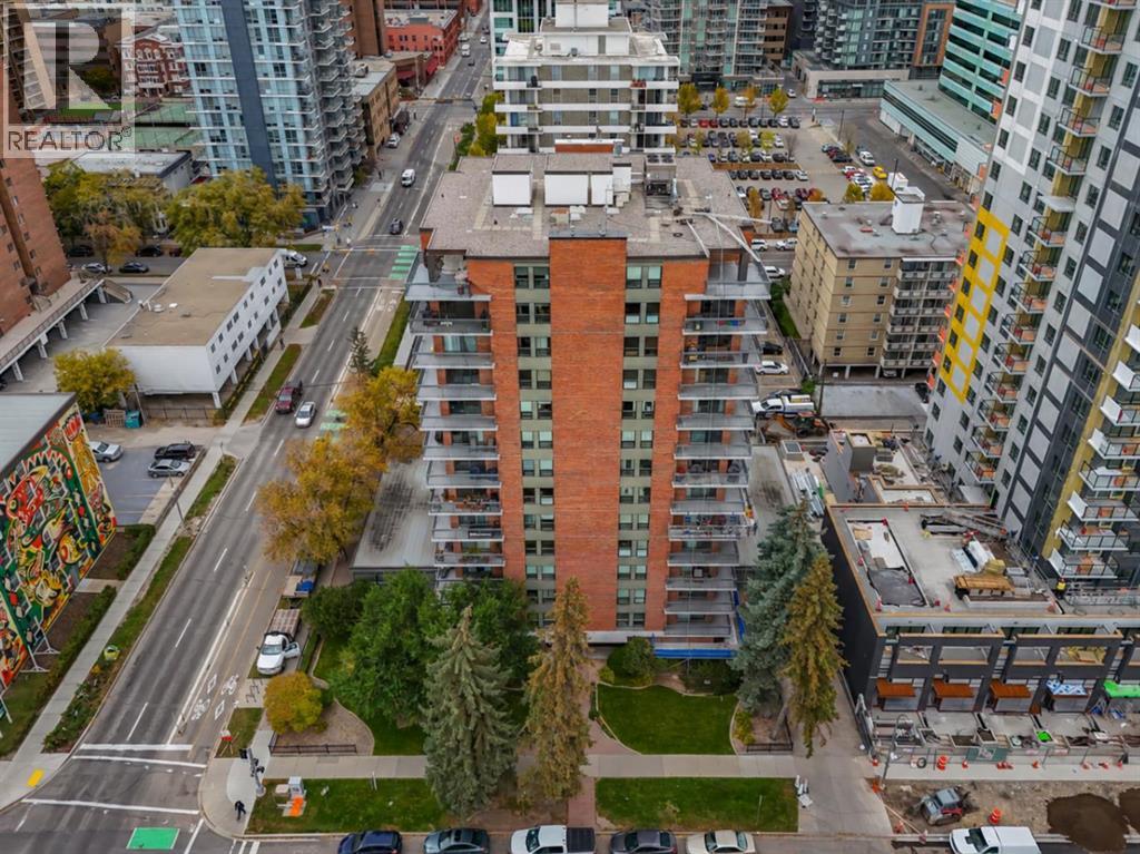 920, 540 14 Avenue SW, Calgary, Alberta  T2R 0M6 - Photo 2 - A2348669
