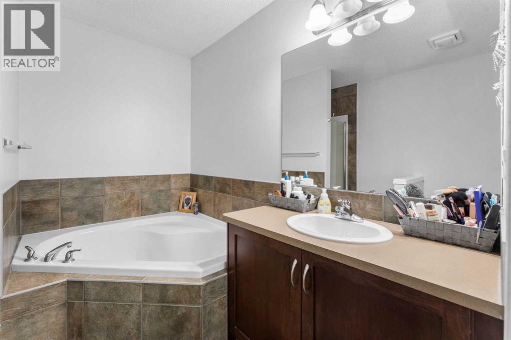 438 Auburn Bay Heights Se, Calgary, Alberta  T3M 0A9 - Photo 22 - A2348770