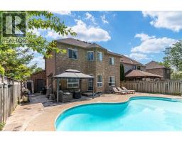 90 DAVIDSON Boulevard, Dundas, Ontario